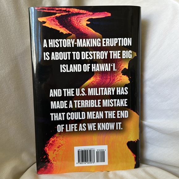 Eruption by Michael Crichton and James Patterson - Picture 3 of 3